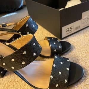 Banana republic black and white polka dot heel